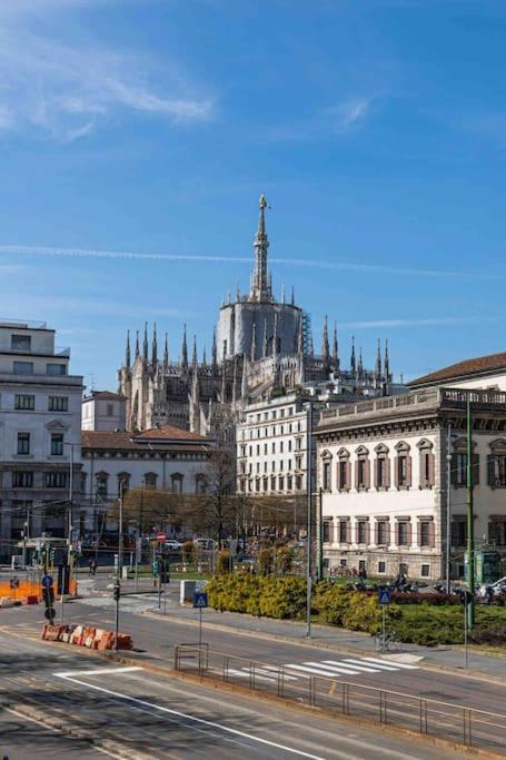 Apartamento Dali Duomo Golden House Milán Exterior foto